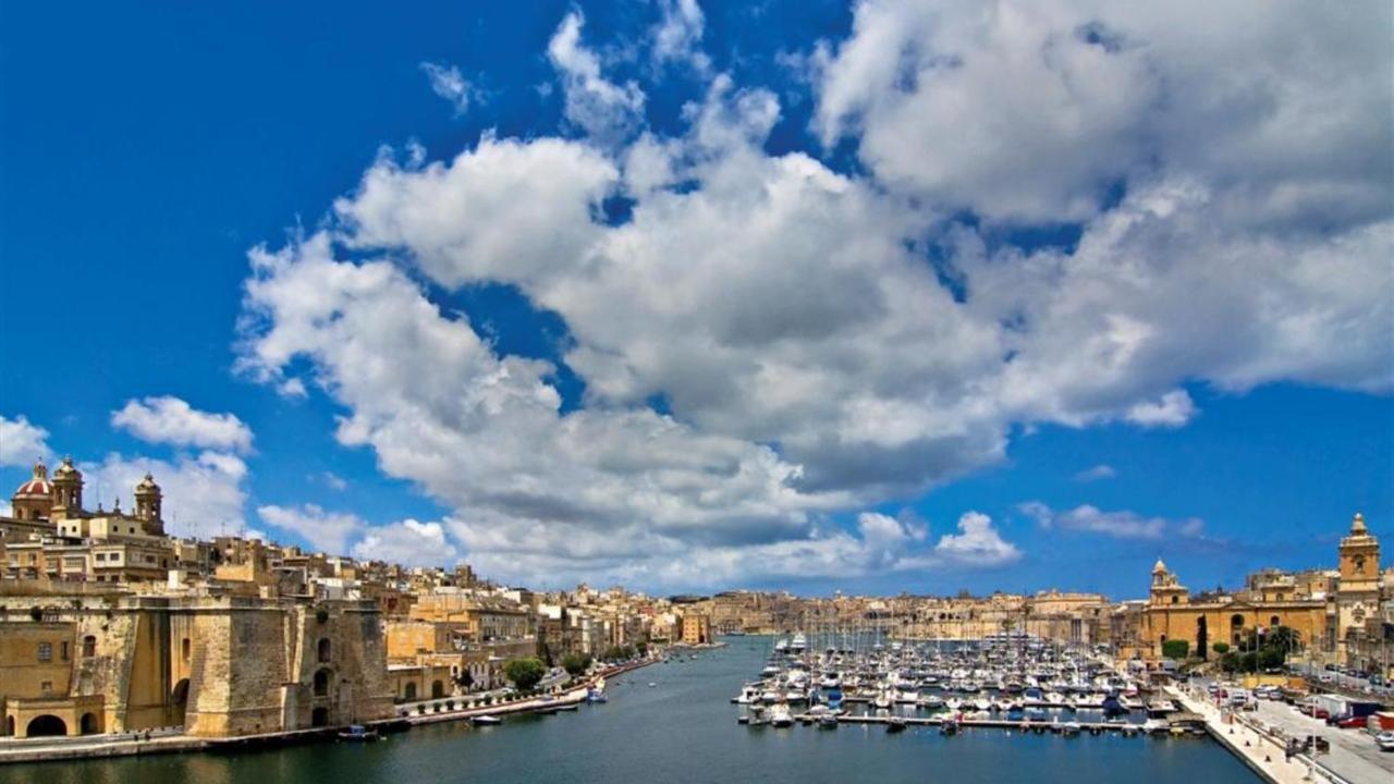 Traditional Maltese Townhouse, Roof Terrace And Views Senglea Exteriér fotografie